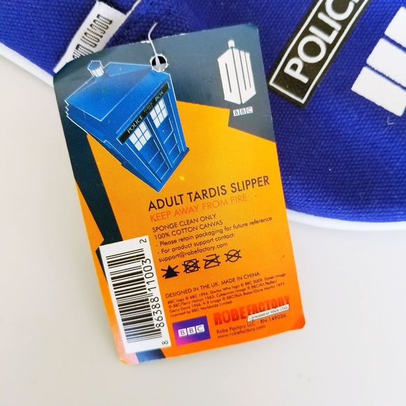 NWT Doctor Who Tardis Slippers - Picture 3 of 5